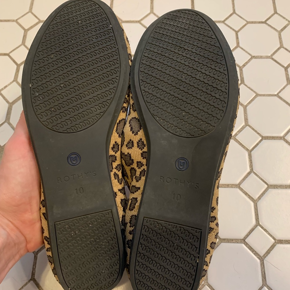 Leopard print (discontinued) Rothy’s - Picture 6 of 6